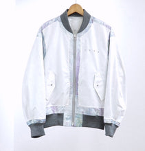 画像をギャラリービューアに読み込む, Artistic Bomber JKT