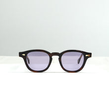 画像をギャラリービューアに読み込む, AR 46 Gold-Demi-Amber / TR-Purple