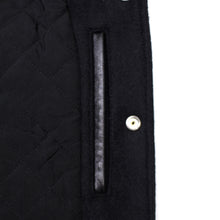 画像をギャラリービューアに読み込む, VARSITY JKT/DEVIL M