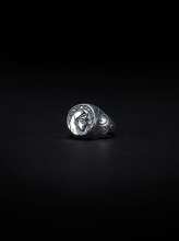 画像をギャラリービューアに読み込む, Engraved Mary Ring