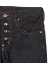 画像をギャラリービューアに読み込む, CLASSIC FLARED DENIM PANTS
