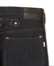 画像をギャラリービューアに読み込む, CLASSIC FLARED DENIM PANTS
