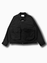 画像をギャラリービューアに読み込む, THE FATIGUE TRACKER JACKET WITH DEFORMED MULTIPLE POCKETS
