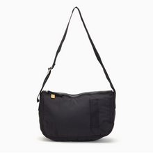 画像をギャラリービューアに読み込む, CHARLIE II SHOULDER BAG (M)
