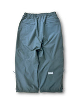 画像をギャラリービューアに読み込む, THE CHANGING LENGTH/HEM WIDE ZIP-UP TUCKED PANTS
