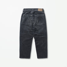 画像をギャラリービューアに読み込む, MADNESS HEAVY SELVAGE 6W-CORD WIDE PANTS
