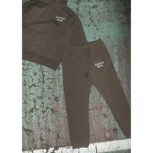画像をギャラリービューアに読み込む, #OLD ENGLISH LOGO SWEAT PANTS

