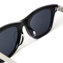 画像をギャラリービューアに読み込む, SWORD SUNGLASSES
