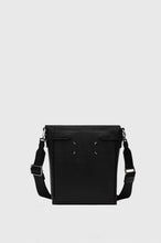 画像をギャラリービューアに読み込む, 5AC CAMERA BAG VERTICAL
