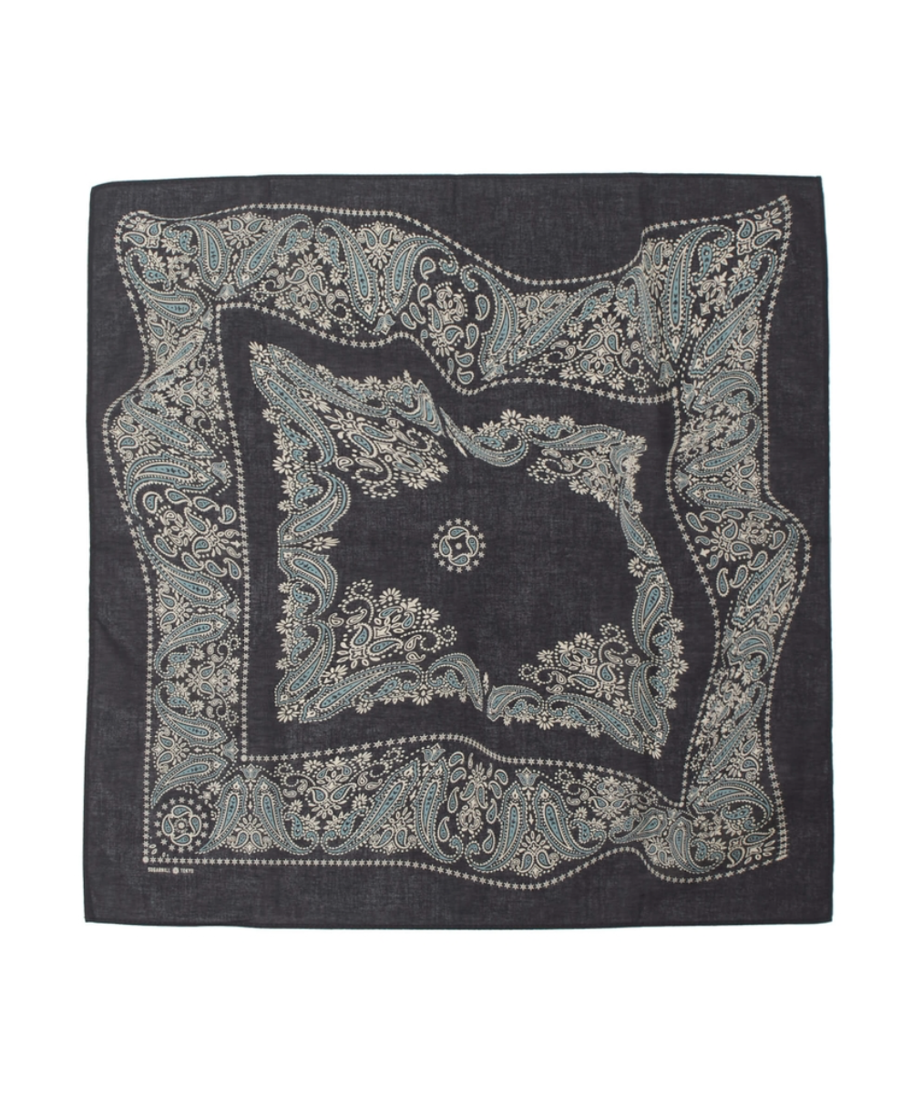 BANDANA