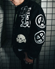 画像をギャラリービューアに読み込む, BH_VARSITY JKT/SNT HUNTER
