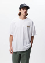 画像をギャラリービューアに読み込む, NH . TEE SS-16
