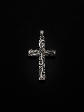 画像をギャラリービューアに読み込む, Ornament Large Cross Pendant

