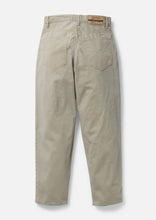 画像をギャラリービューアに読み込む, BAGGYSILHOUETTE TWO TUCK PANTS
