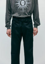 画像をギャラリービューアに読み込む, BLACK DENIM SLIM STRAIGHT PANTS
