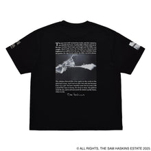 画像をギャラリービューアに読み込む, Sam Haskins × Stie-lo “kate” Tee
