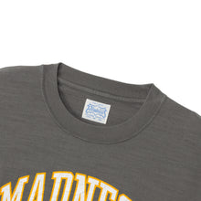 画像をギャラリービューアに読み込む, MADNESS VINTAGE COLLEGE PRINT TEE
