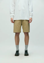 画像をギャラリービューアに読み込む, CLASSIC CHINO SHORT PANTS
