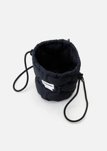 画像をギャラリービューアに読み込む, NH X NANGA . DOWN DRAWSTRING BAG COLOR : BLACK , OLIVE DRAB
