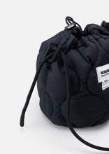 画像をギャラリービューアに読み込む, NH X NANGA . DOWN DRAWSTRING BAG COLOR : BLACK , OLIVE DRAB
