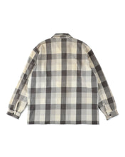 画像をギャラリービューアに読み込む, DAMAGED AND STAINED FLANNEL SHIRT
