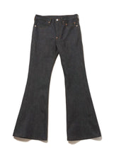 画像をギャラリービューアに読み込む, MODERN DENIM PANTS FLARED CUT
