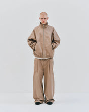 画像をギャラリービューアに読み込む, Cotton Twill 2 Tuck Trousers
