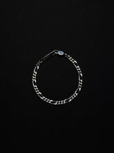 画像をギャラリービューアに読み込む, Figaro Chain Bracelet
