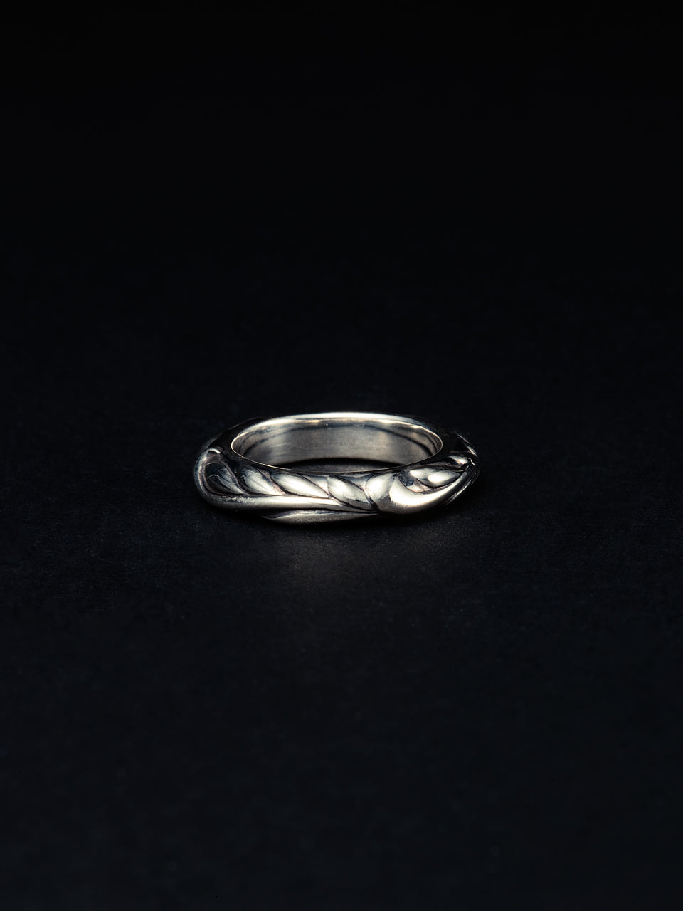 Ornament Ring