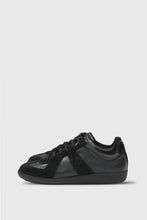 画像をギャラリービューアに読み込む, REPLICA SNEAKERS
