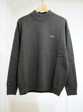 画像をギャラリービューアに読み込む, STRAND MOCK NECK KNIT
