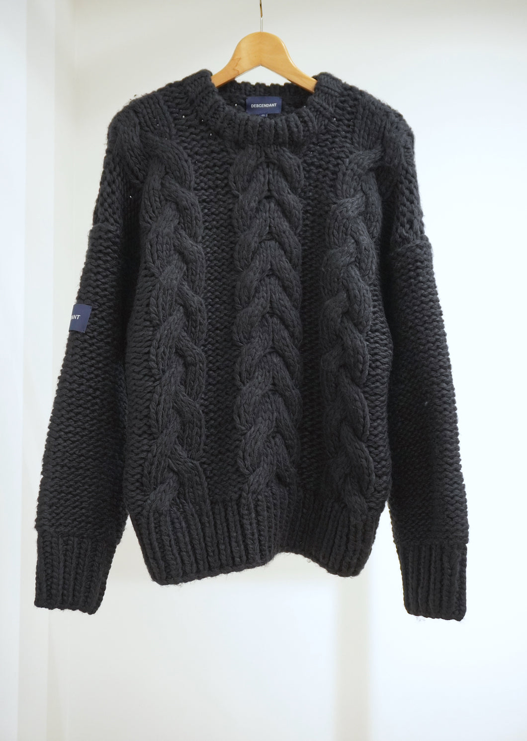 MAIN NOT CABLE KNIT