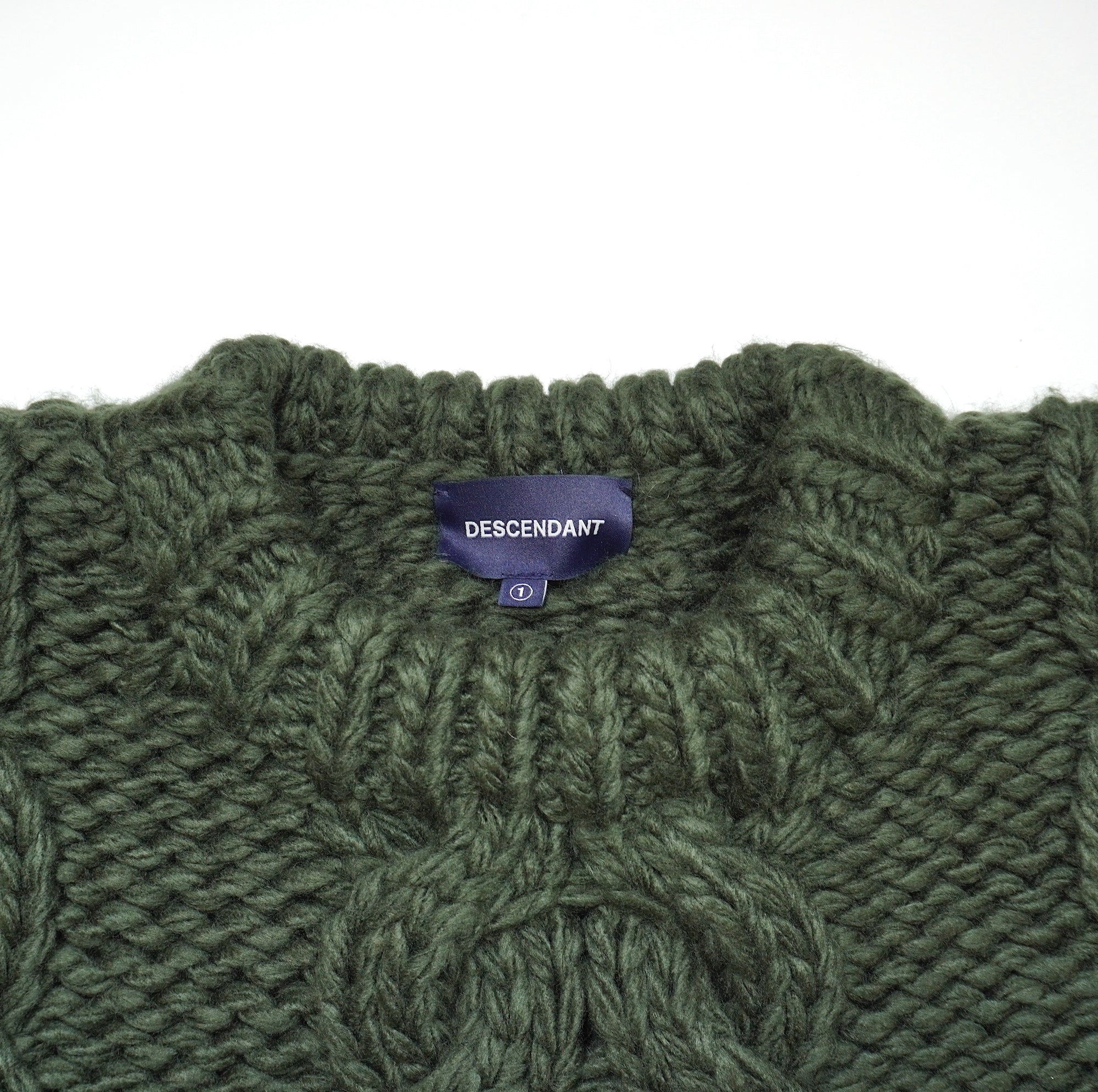 MAIN NOT CABLE KNIT – Roots Bonds ONLINE STORE