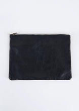 画像をギャラリービューアに読み込む, LEATHER CASE L
