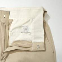 画像をギャラリービューアに読み込む, Smooth Chino Cloth Trousers
