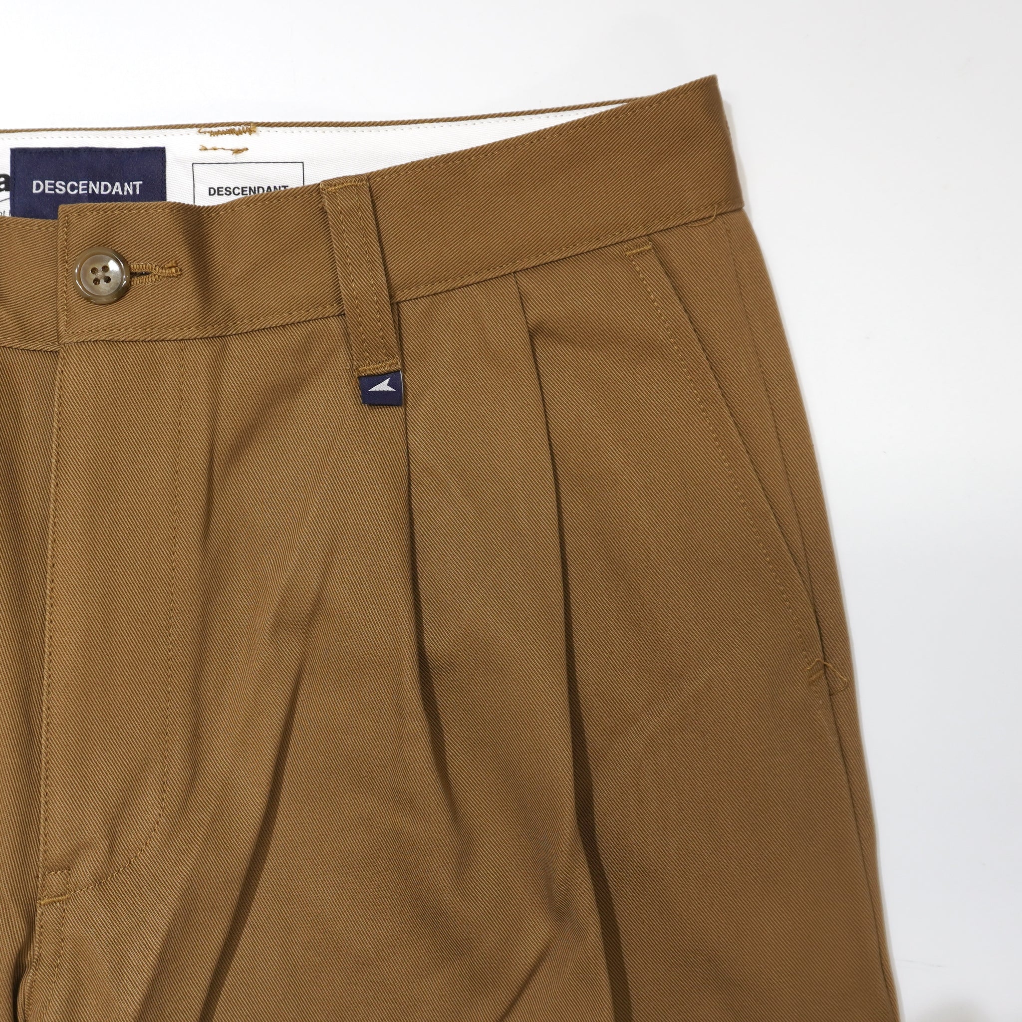 DC-3 ORGANIC COTTON TWILL TROUSERS – Roots Bonds ONLINE STORE