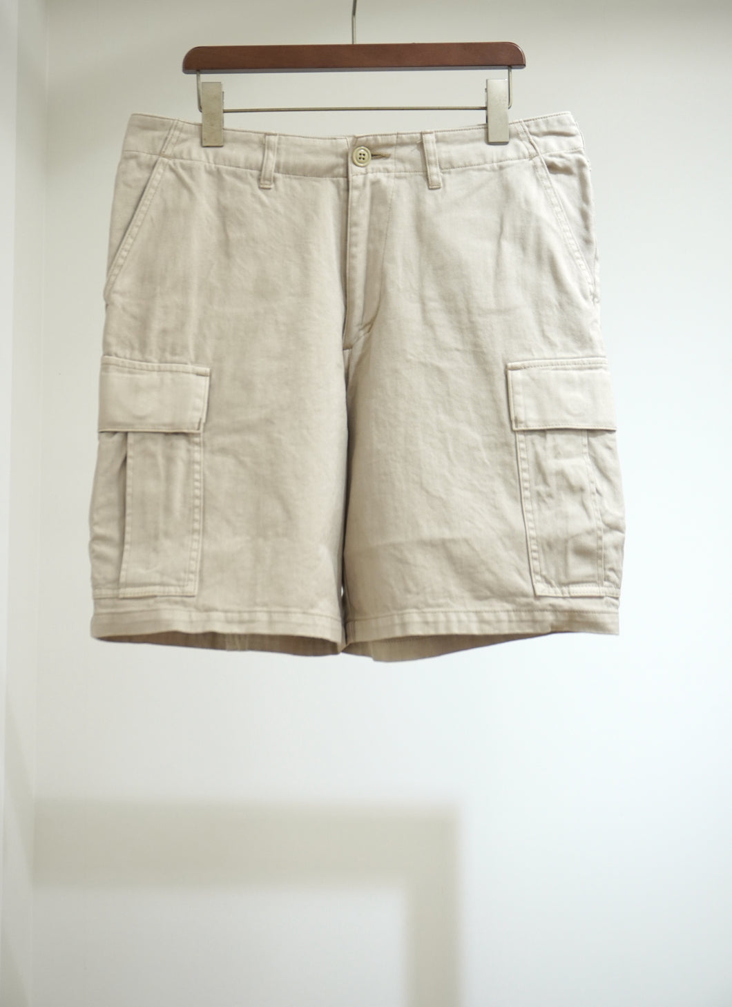 BUCKET CARGO SHORTS