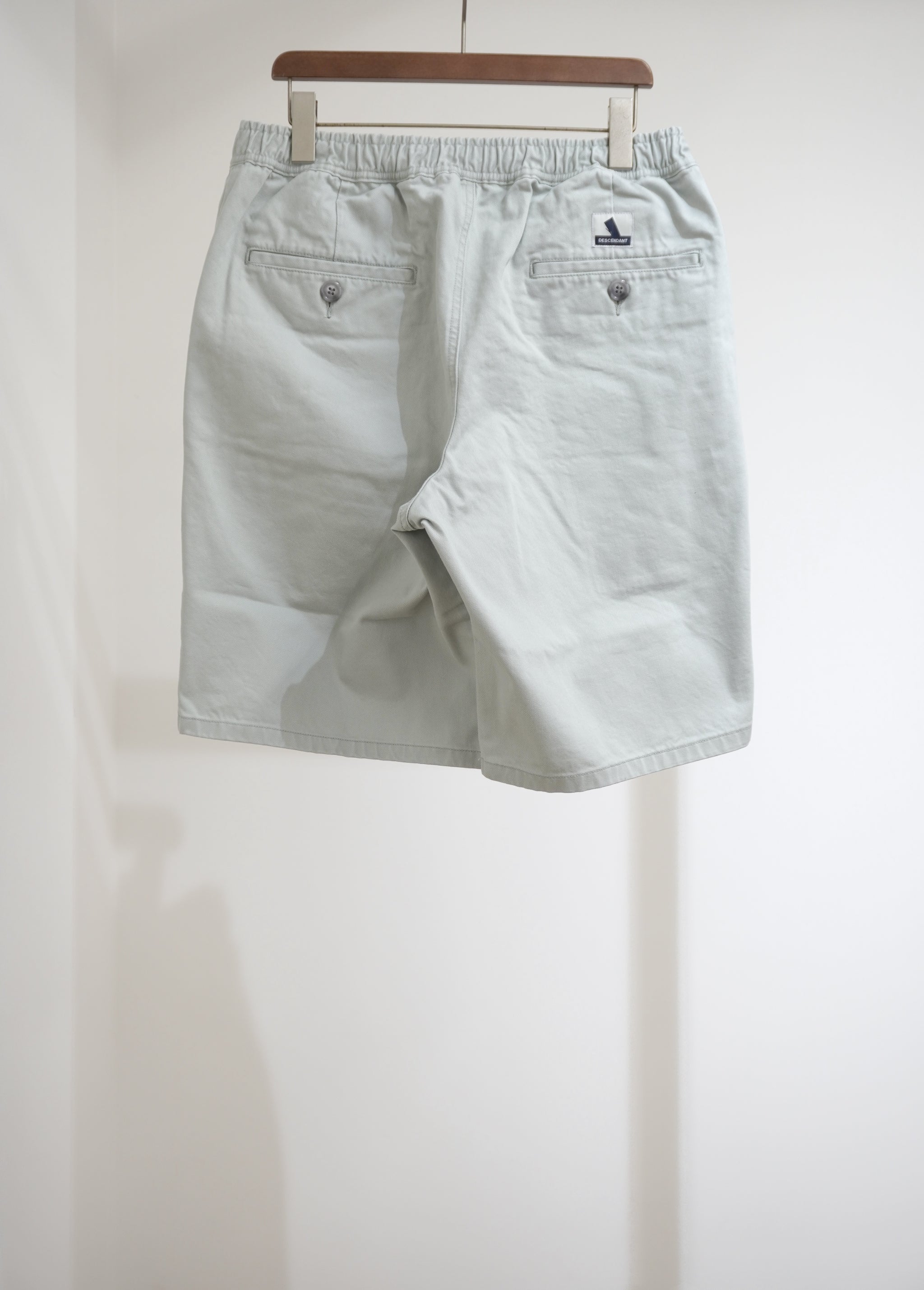 DESCENDANT/JERRY TWILL SHORTS (CHARCOAL)