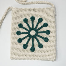 画像をギャラリービューアに読み込む, Indian Motif Ravers Small Bag
