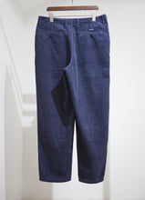画像をギャラリービューアに読み込む, DC-6 CORDUROY TROUSERS
