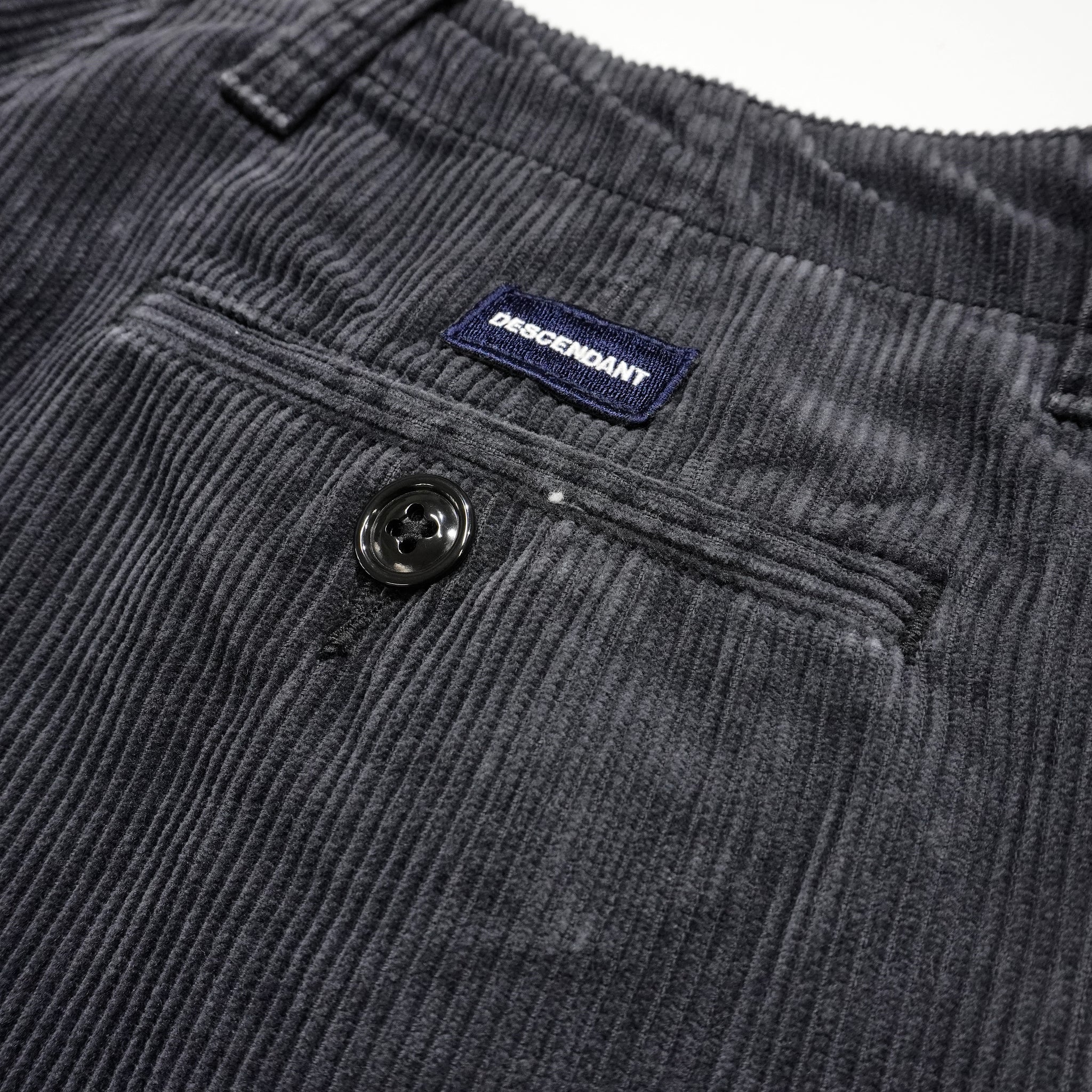 DC-6 CORDUROY TROUSERS – Roots Bonds ONLINE STORE