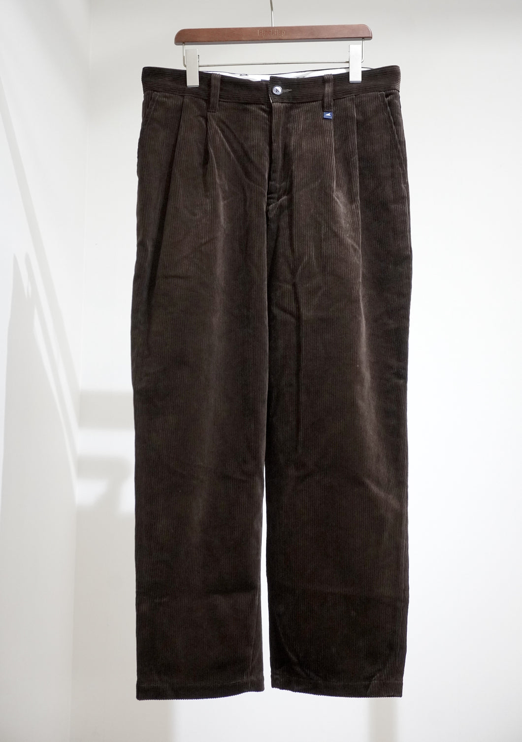 DC-3 CORDUROY TROUSERS