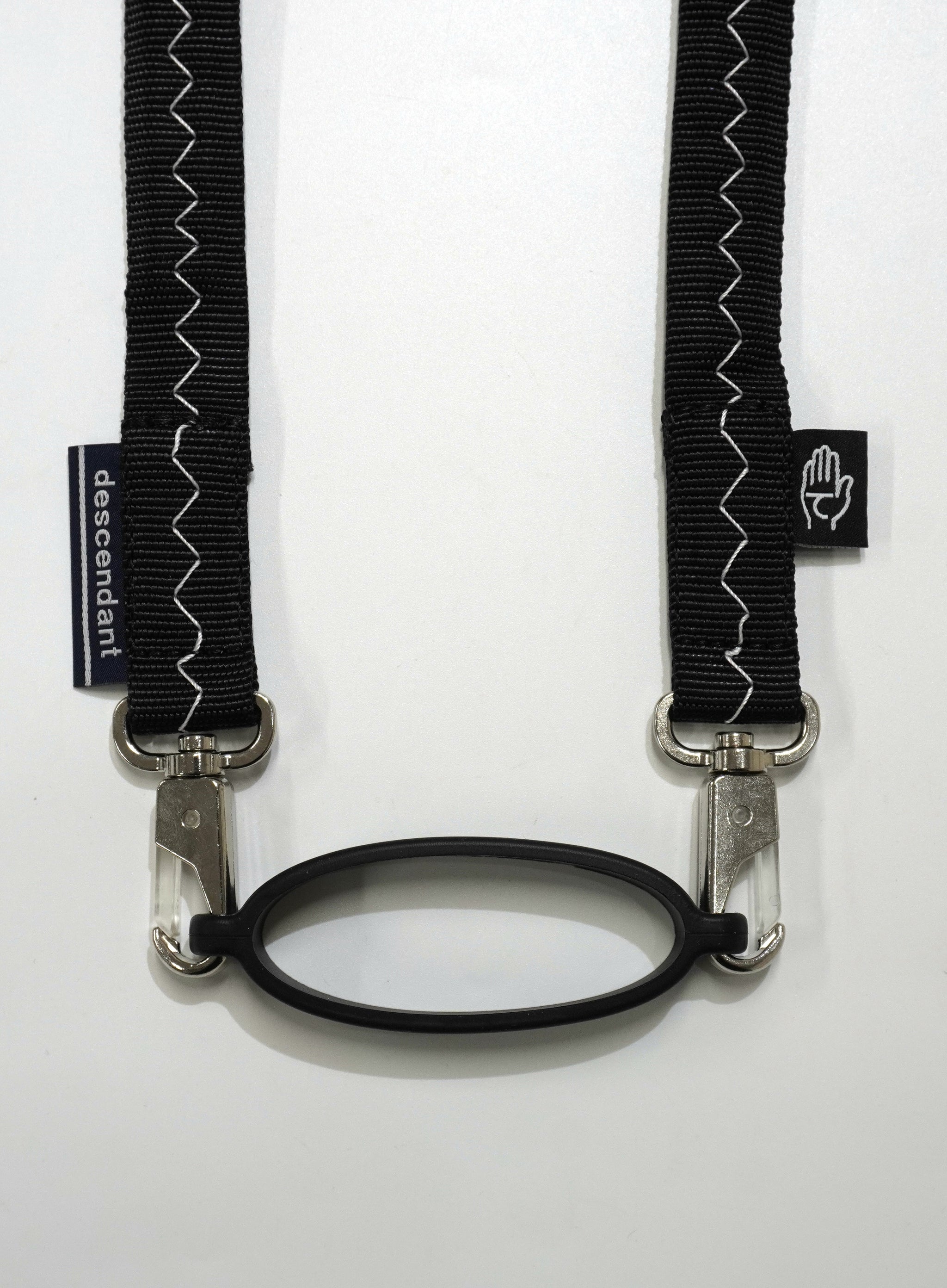 BUNGEE STRAP TAKES HANDS – Roots Bonds ONLINE STORE