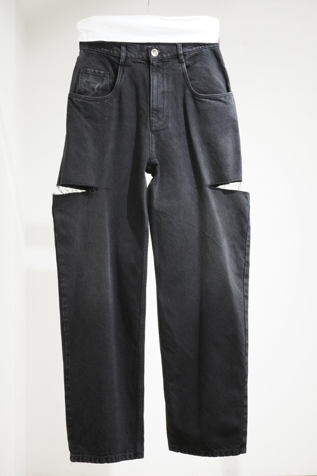 DENIM JEANS SLASH DETAIL