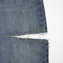 画像をギャラリービューアに読み込む, DENIM JEANS SLASH DETAIL
