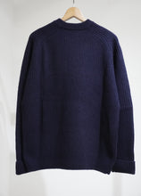 画像をギャラリービューアに読み込む, CLAM CREW NECK KNIT
