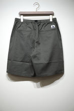 画像をギャラリービューアに読み込む, CLASP TWILL WEBBING SHORTS
