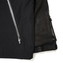 画像をギャラリービューアに読み込む, THE WATERPROOF LEATHER / 3 LAYER ASSEMBLY HOODED JACKET
