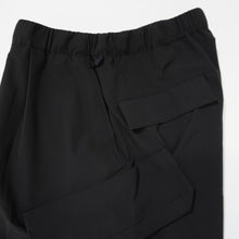 画像をギャラリービューアに読み込む, THE CHANGING LENGTH/HEM DEFORMED CARGO PANTS
