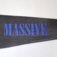 画像をギャラリービューアに読み込む, LS TEE / MASSIVE
